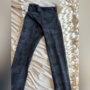 Lululemon Black Camouflage Wunder Train Leggings